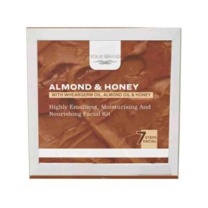 MOISTUTISING AND NOURISHING FACIAL KIT